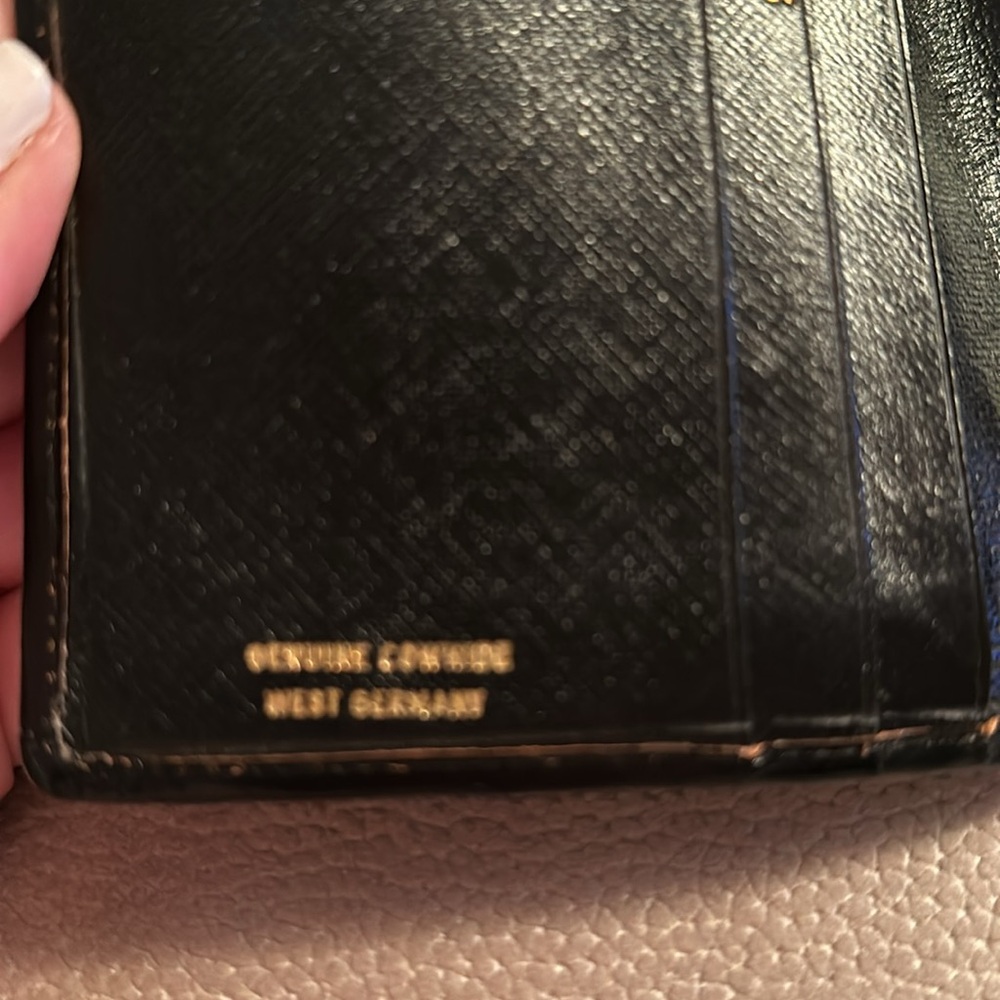 Vintage 1960’s passport wallet - Picture 6 of 11